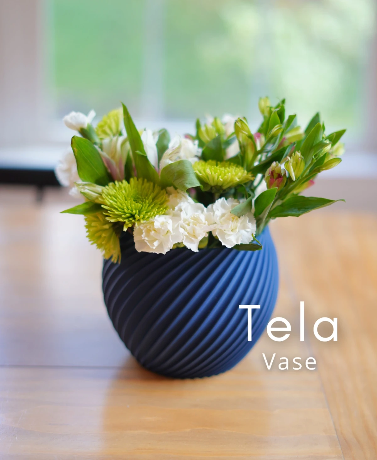 Tela Vase